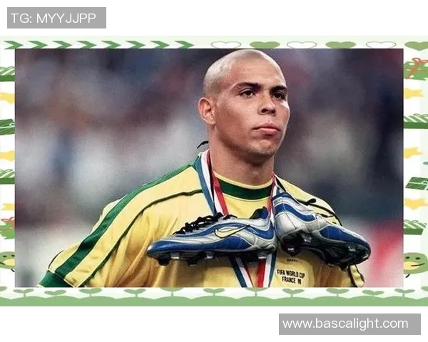 矮个子足球明星们的传奇故事与他们超越身高的辉煌成就